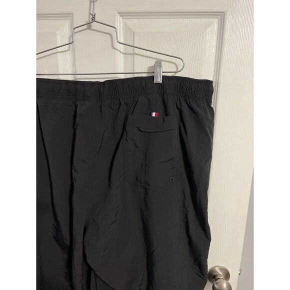Tommy Hilfiger Big & Tall 9.5" Black Swim Trunks  Size 3XLT New without tags - Picture 3 of 6